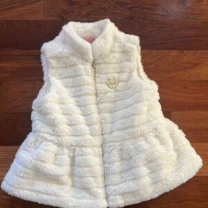 Juicy Couture toddler girls faux fur vest